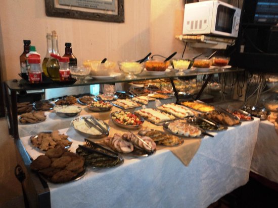 Buffet De Comidas La Rueda