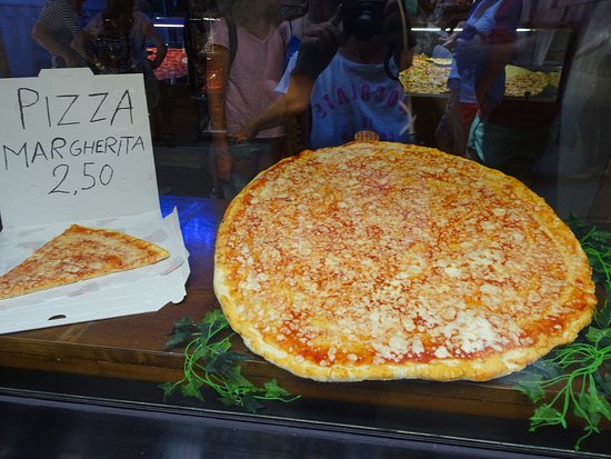 El Comodín, Restó & Pizza