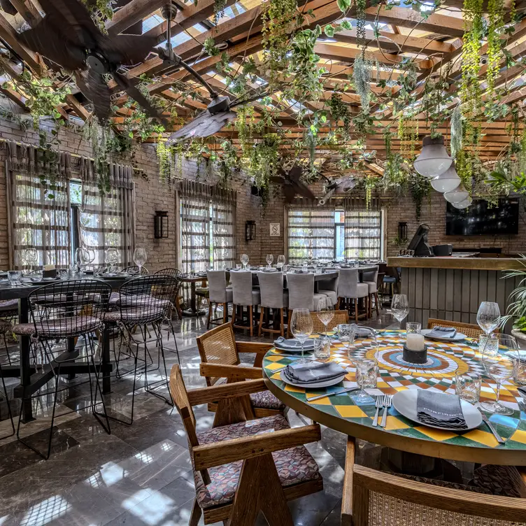 Restaurantes En Bañado De Medina