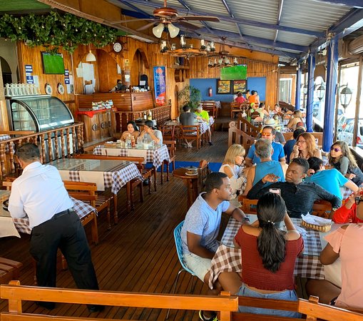 Restaurantes En Salinas