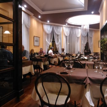 Restaurantes En Zeballos